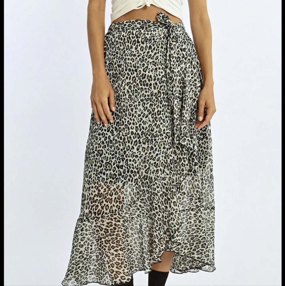 Molly Bracken Lili Sidonio Leopard Wrap Skirt